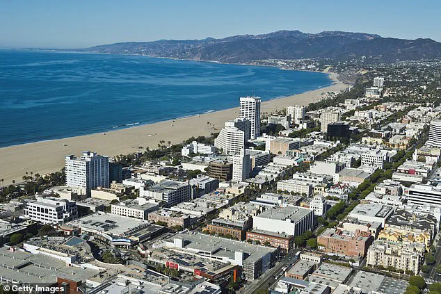 2025 Study Uncovers Widespread Sewage Contamination in California's Coastal Waters