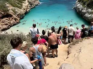 The Paradise Paradox: How Caló des Moro's Fame Became a Burden for Its German Owners