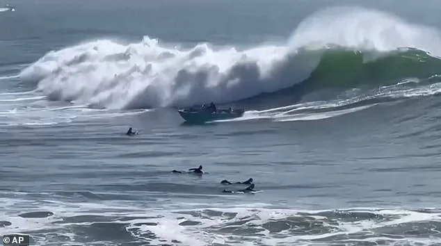 Heroic Rescue by Surfers Highlights Critical Safety Gap After Family Boat Capsizes Off Santa Cruz