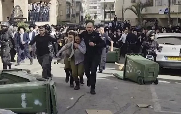 Israeli Soldiers Rescued After Mob Attack in Bnei Brak: Misunderstanding Over Conscription Orders