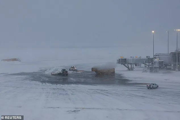 Historic Blizzard Buries East Coast, Cripples Travel as 9,000 Flights Cancelled and States Declare Emergency