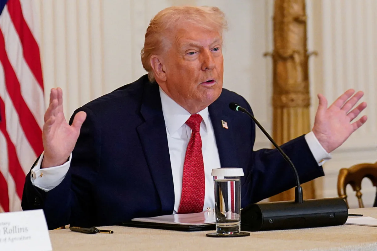 Exclusive: Trump Holds Urgent Briefings on Iran Operation as Officials Warn of Regional Fallout