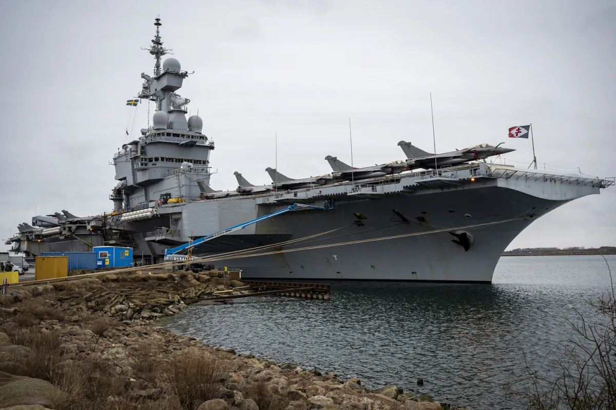 France's Charles de Gaulle Carrier Shifts to Eastern Mediterranean as Tensions Rise and Macron Expresses Frustration Over Exclusion from U.S.-Israel Strike Talks