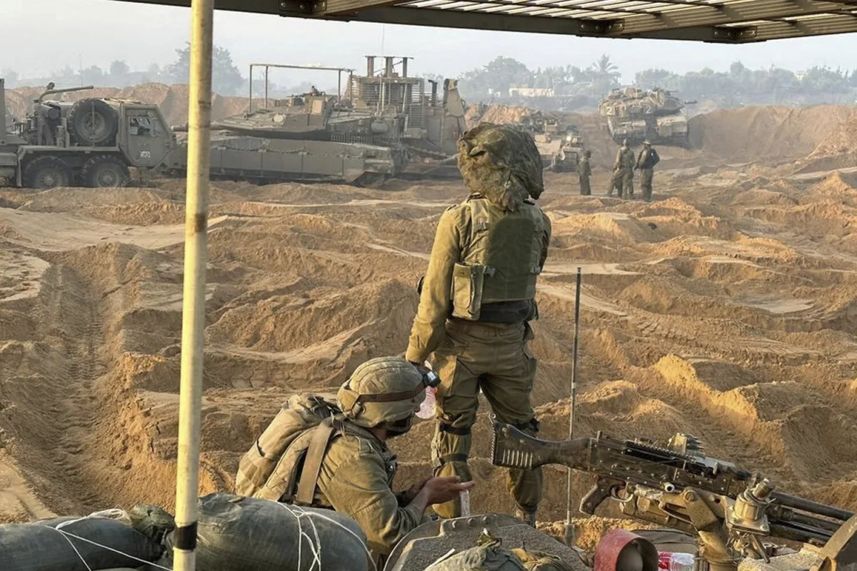 Israel Mobilizes 100,000 Reservists Amid Escalating Tensions with Iran