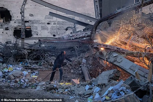 Trump Vows Swift Retaliation as White House Unites Against Iranian Attack on US Embassy in Riyadh