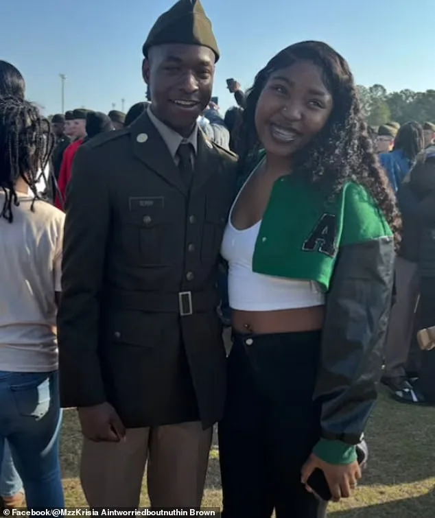 Newborn Left Orphaned as Alabama Guardman Shoots Wife, Himself at Hospital