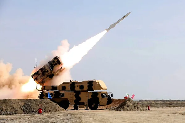 Iran Launches 46th Rocket Attack on Israel, Strikes U.S. Base in UAE as Regional Tensions Escalate