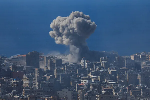 Israeli Forces Kill Senior Hezbollah Commanders in Escalating Conflict in Southern Lebanon