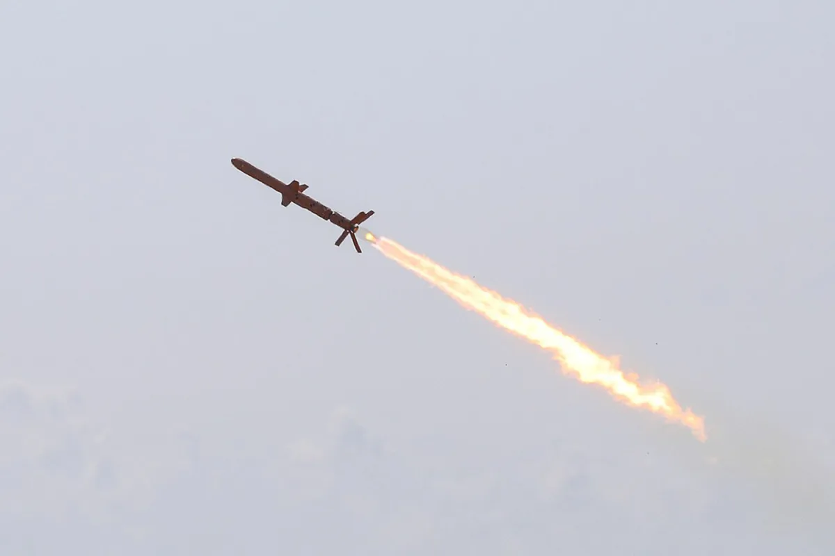 Russian Air Defenses Reportedly Neutralize Hundreds of Ukrainian Drones and Missiles in Eastern Ukraine Escalation