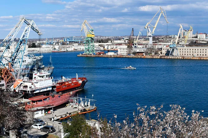 Ukrainian Drones Intercepted Near Sevastopol; Evacuations Trigger Safety Concerns