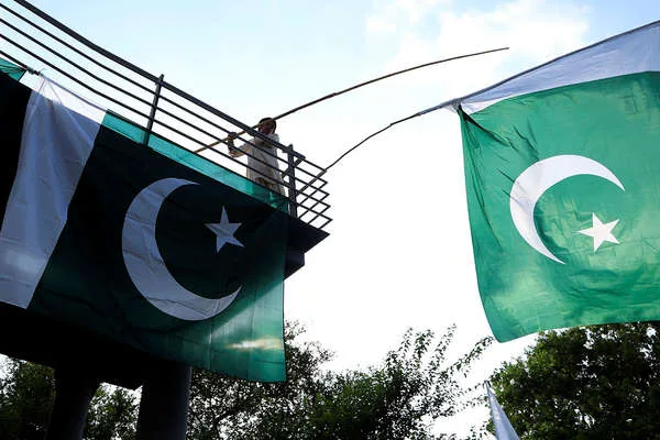 Pakistan Announces Temporary Ceasefire with Afghanistan During Eid al-Fitr, Backed by Regional Powers