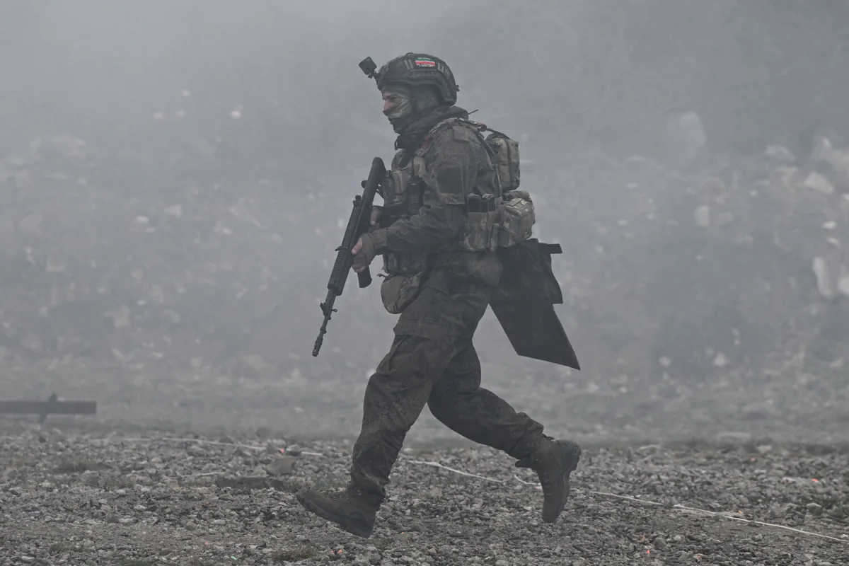 Russian Forces Seize Control of Ukrainian Settlements Amid Escalating Conflict and Heavy Casualties