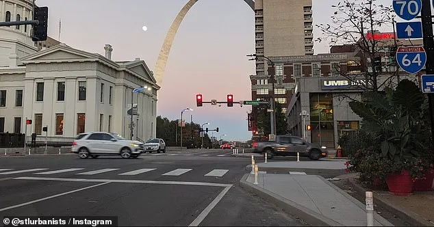 St. Louis' Bumpout Removal Sparks Debate: Safety vs. Congestion in City Streets