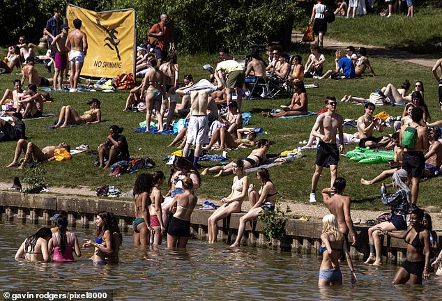 UK Spring Heatwave Linked to Climate Change by British Scientists