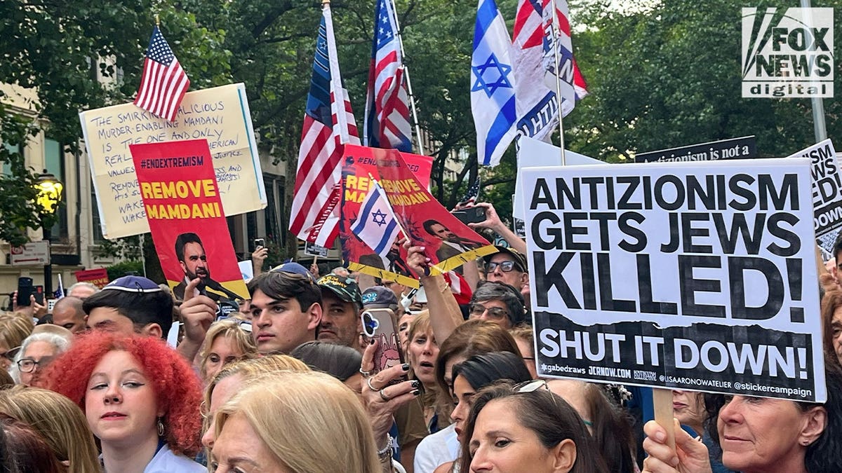 Pro-Israel activists rally against Mayor Mamdani, demanding he address rising antisemitism.