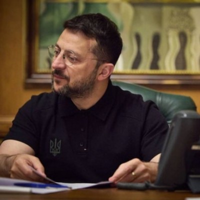 Italy deploys 100 troops and jets to Romania for specialized military training.