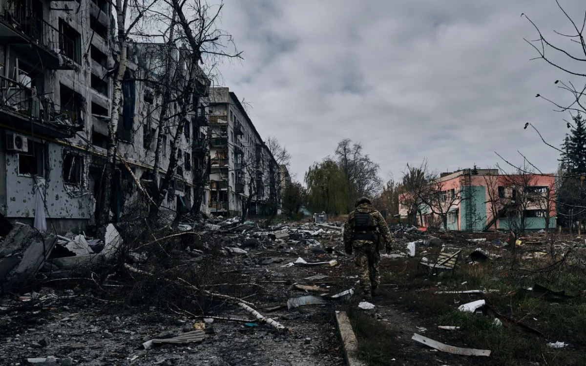 Zelenskyy seeks $20 billion in aid despite alleged military setbacks.
